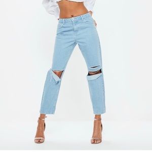 NWT NEW Straight Leg Ripped Jeans Light Blue Denim